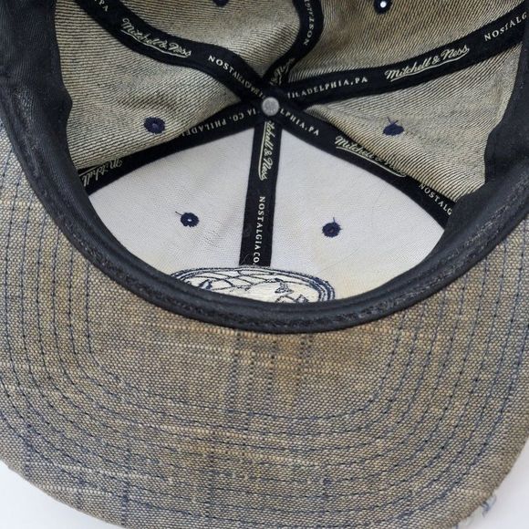 Mitchell & Ness Howling WOLF Flat Bill Baseball Hat Denim Adjustable Snapback Di - Picture 9 of 9